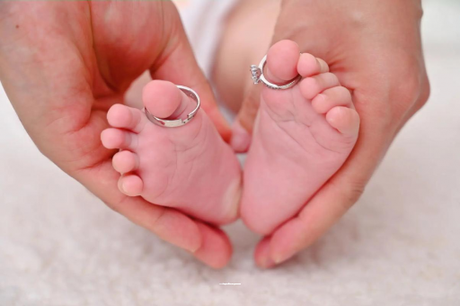 平阳宝宝打喷嚏发烧